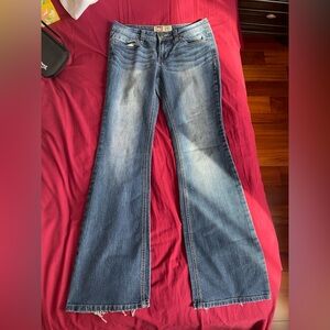 Low rise jeans size 7 long